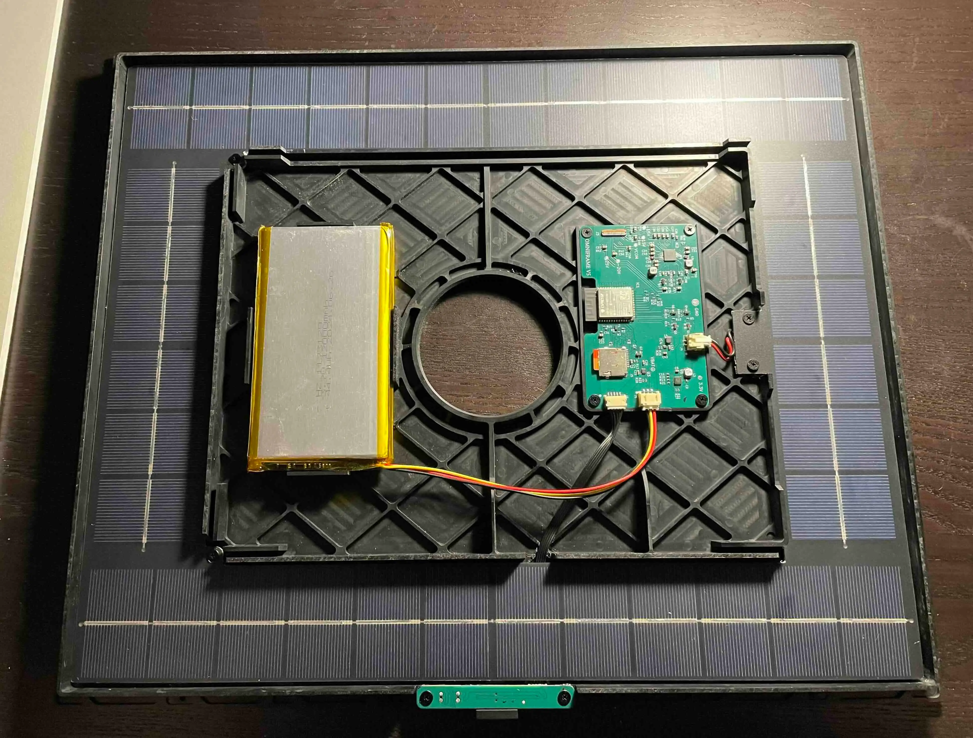 Omniframe main schematic